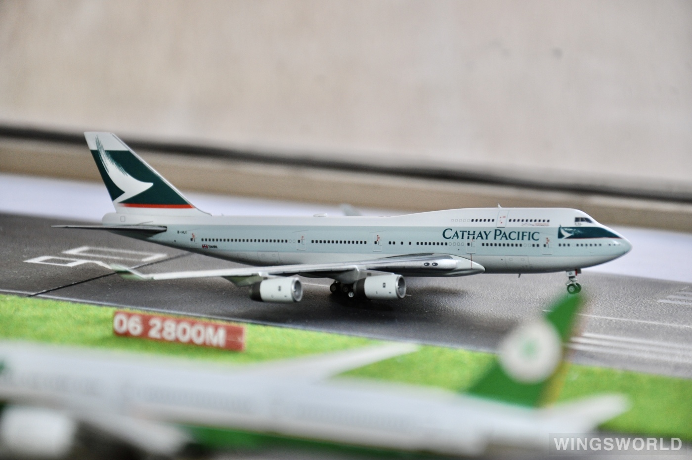 航空機・ヘリコプター CX Cathay Pacific Boeing 747-400 