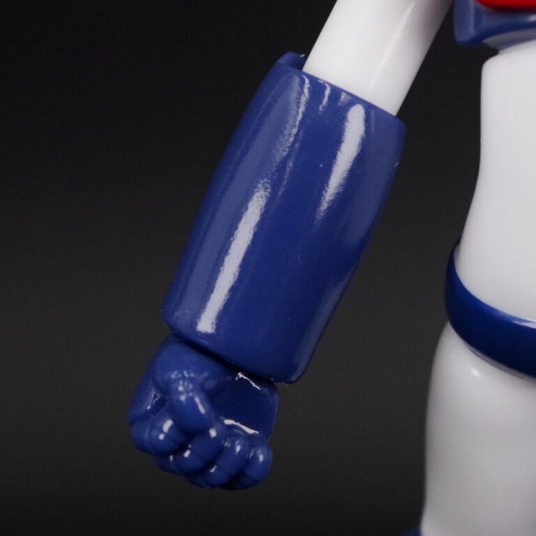 YASUYUKI KOBAYASHI × 墓場の画廊「萌えマジンガー」ソフビ 女性の