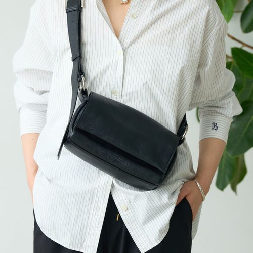 本革》ミニレザーボディバッグ | BEARDSLEY(ビアズリー)レディース