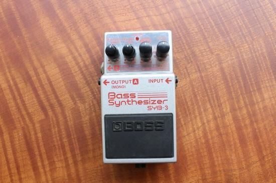 BOSS SYB-3 Bass Synthesizer - Geek IN Box