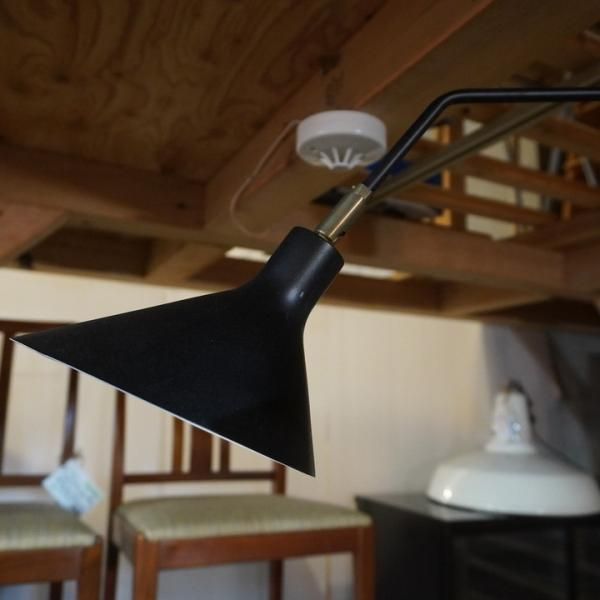 INTERFORM(インターフォルム)のRonne(ロネ)シーリングライトです。各々