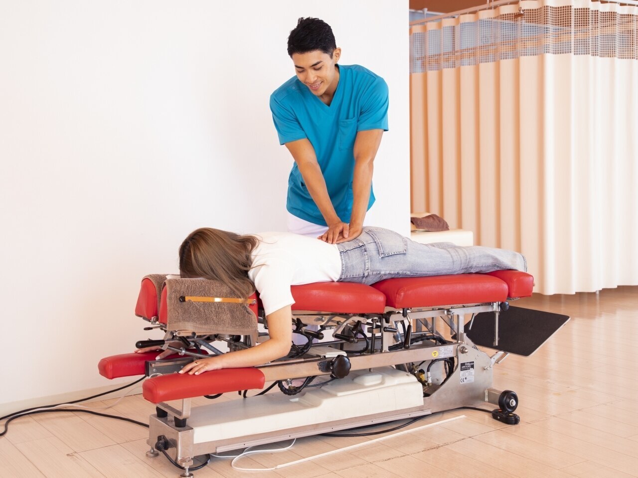 骨盤プロ横浜駅ビル整体院｜ホットペッパービューティー