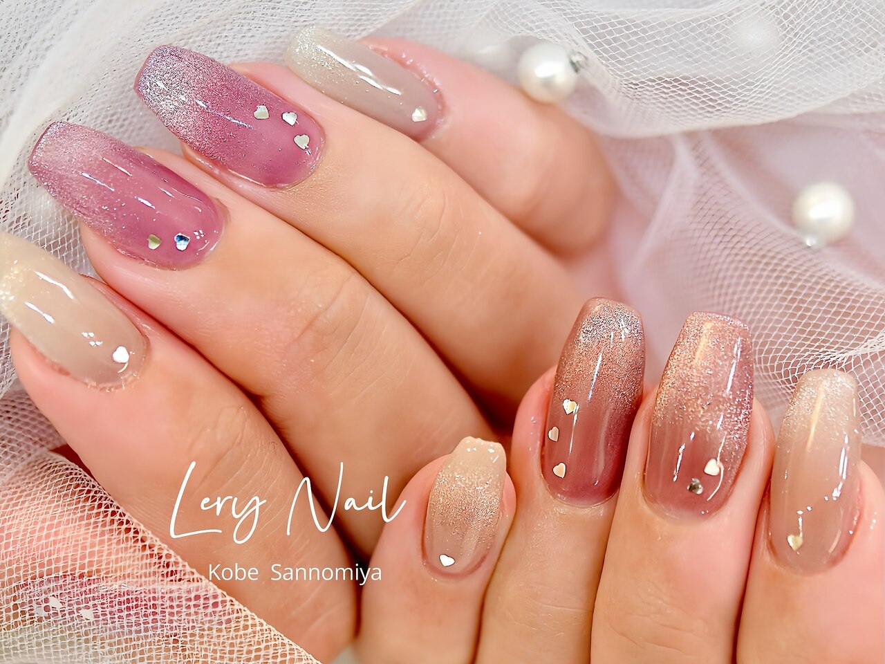 2026年冬トレンド】カラーマグネットのネイルデザイン集｜人気順