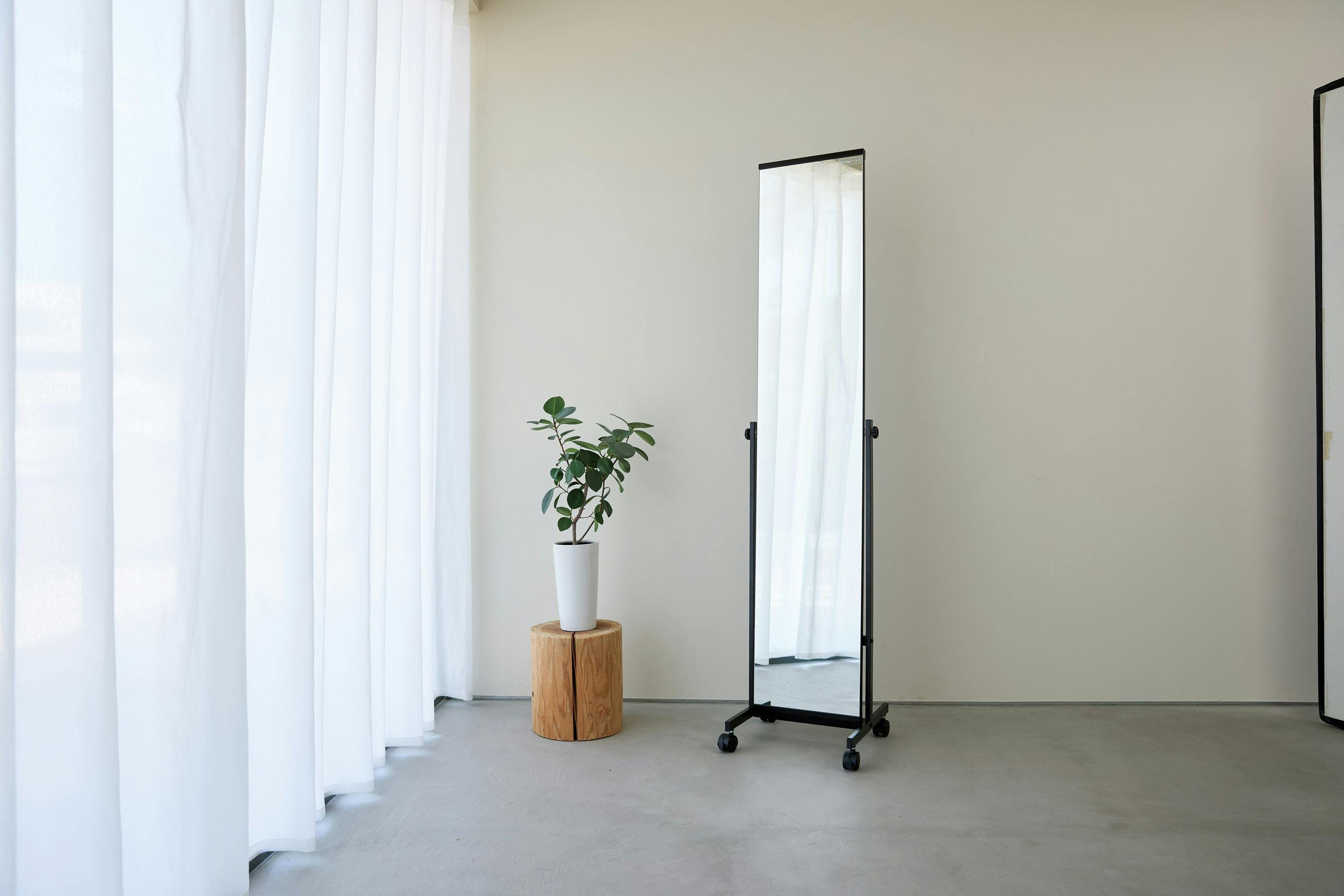 UTILITY P-5526TS(BK) スタンドミラー ブラック 37×36×158.5 姿見 鏡