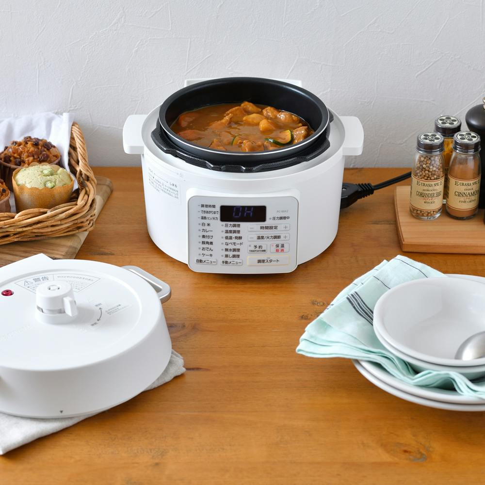 アイリスオーヤマ 電気圧力鍋 2.2L PC-MA2-W ホワイト 調理家電