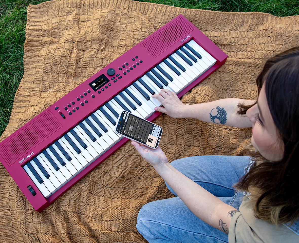 Roland GO:KEYS 3 / 5 | 1000種類以上のZEN-Core音色を収録、自動伴奏