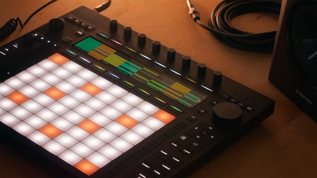さ*ち様 Ableton Push 3 コントローラー版 MIDIコントローラー Amazon