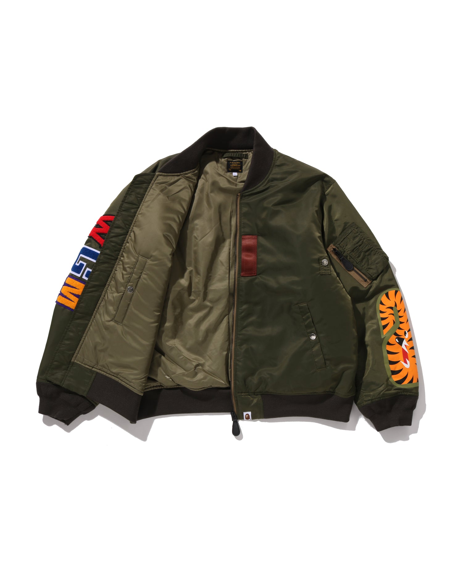 ぷ*ん様 BAPE MA-1 フライトジャケット オリーブグリーン BAPE MA-1