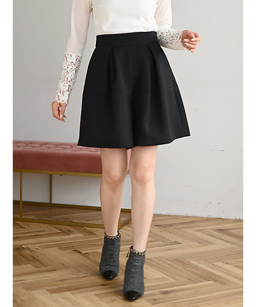 予約販売】タックショートパンツ【3月末日以降お届け】 | TREFLE+1