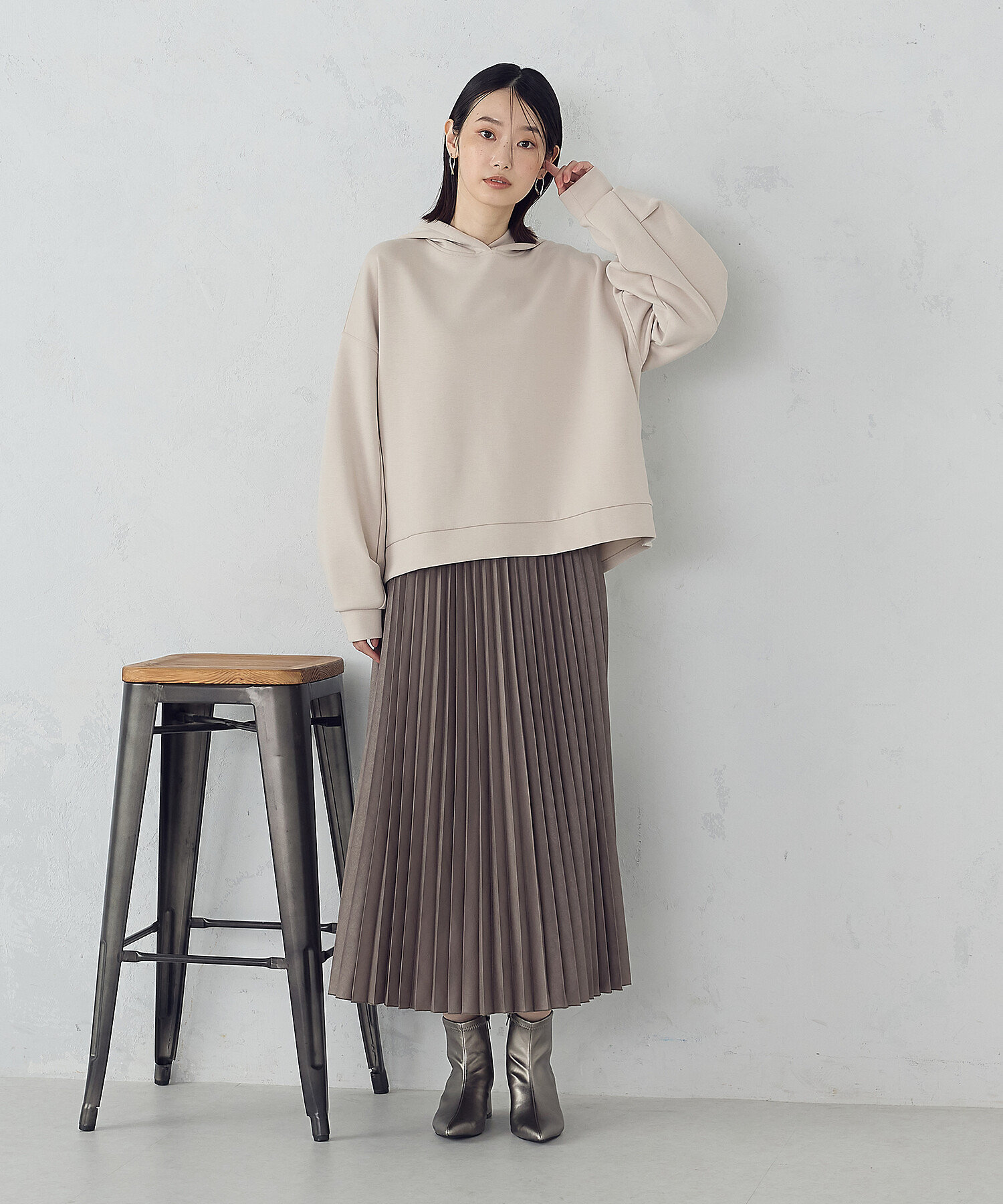 エンボス加工プリーツスカート（3850FM52） | COMME CA ISM