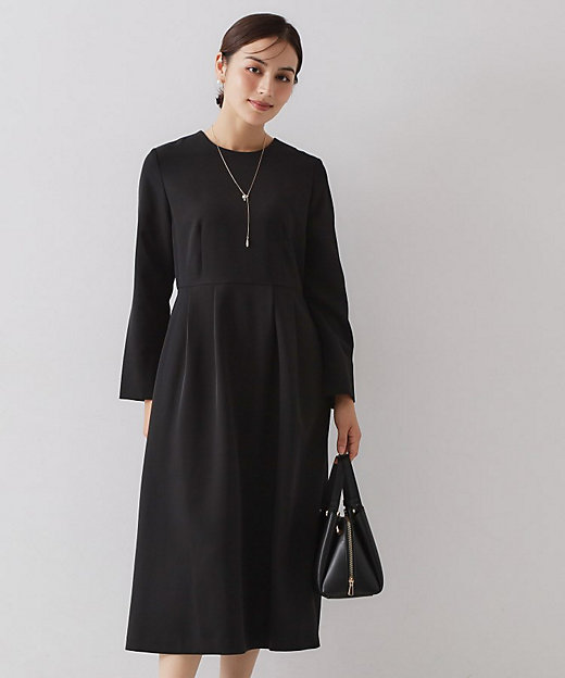 ≪通勤・セレモニー対応≫フィットアンドフレアワンピースダブルクロス