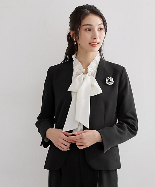 通勤・セレモニー】ダブルクロス ノーカラージャケット／セットアップ