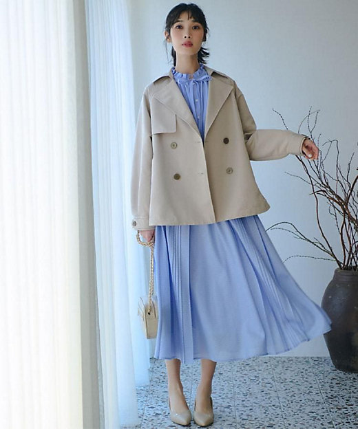 動くたびに表情が生まれる 軽やかストライププリーツスカート