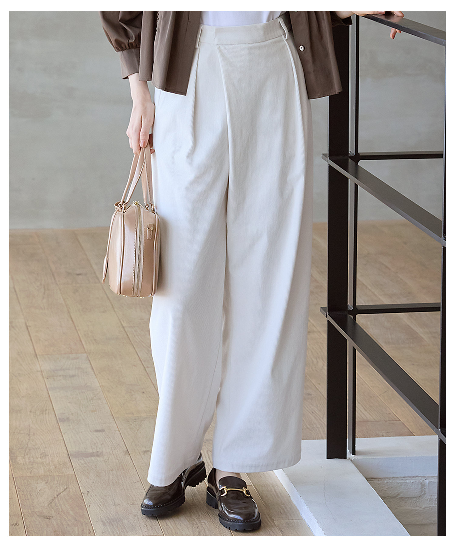 SLOW／一部店舗限定】ソフトコーデュロイ ワイドパンツ