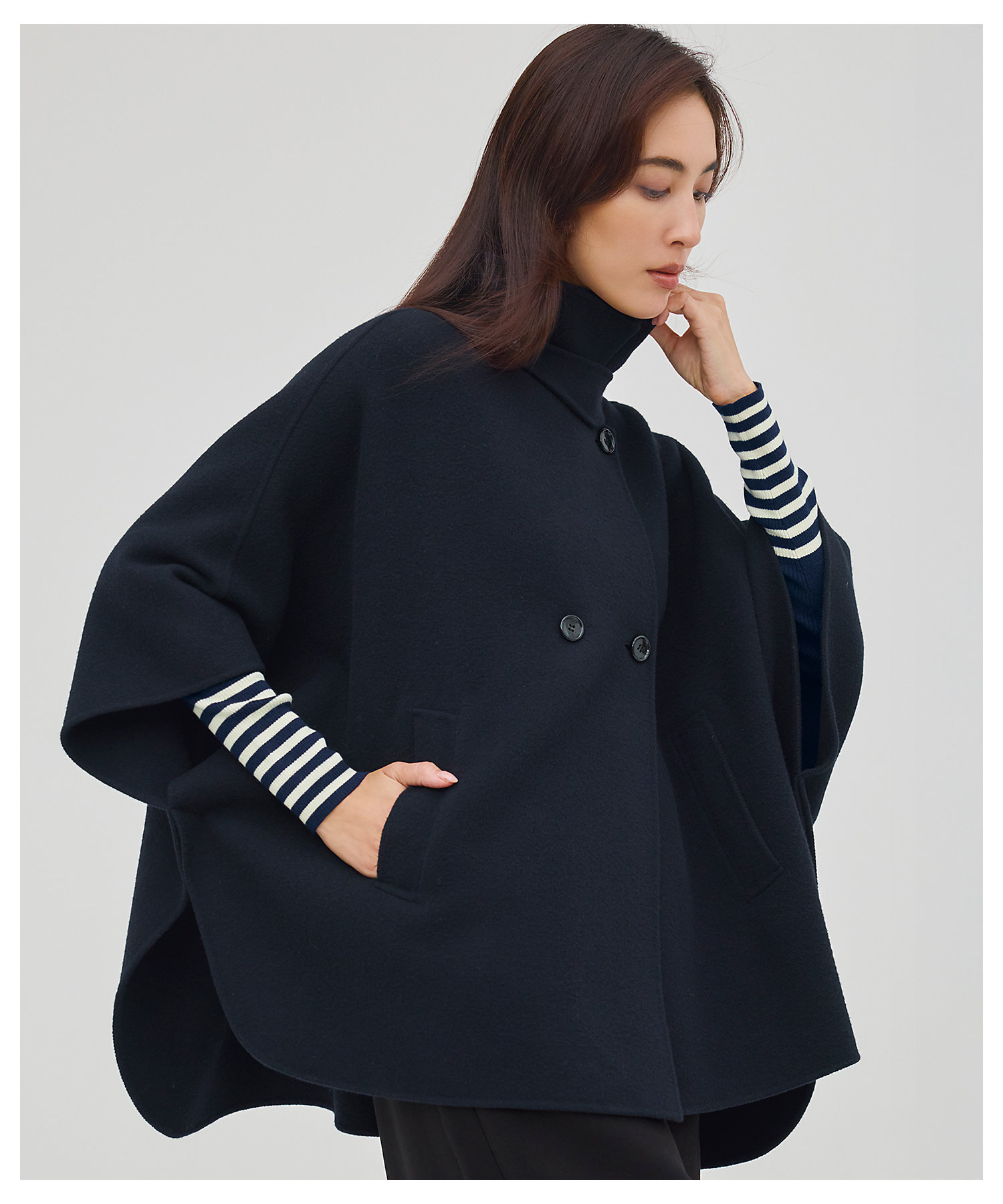 見上愛さん着用／Oggi12月号掲載】ウールライトリバー ポンチョ