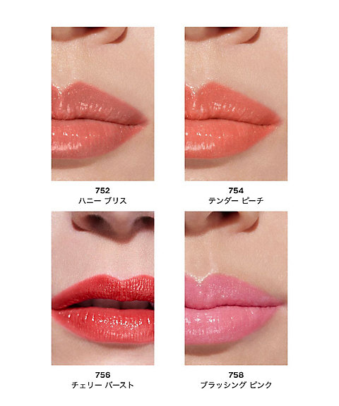 CHANELシャネル、限定容器入り限定ルージュココベージュ&限定ネイル