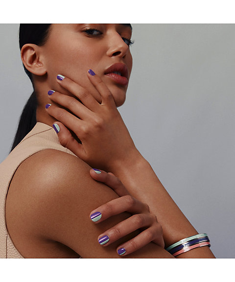 Hermès（Hermès） レ マン エルメス ヴェルニ エマイユ 44 イリス