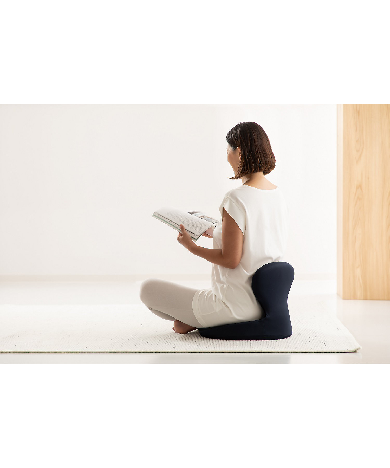 ボラードチェア 各色 | ＆MEDICAL/アンドメディカル | 三越伊勢丹