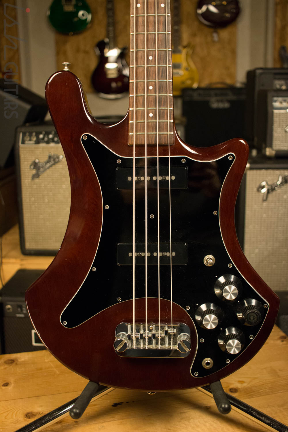 1978 Guild B-302 Bass – Ish Guitars