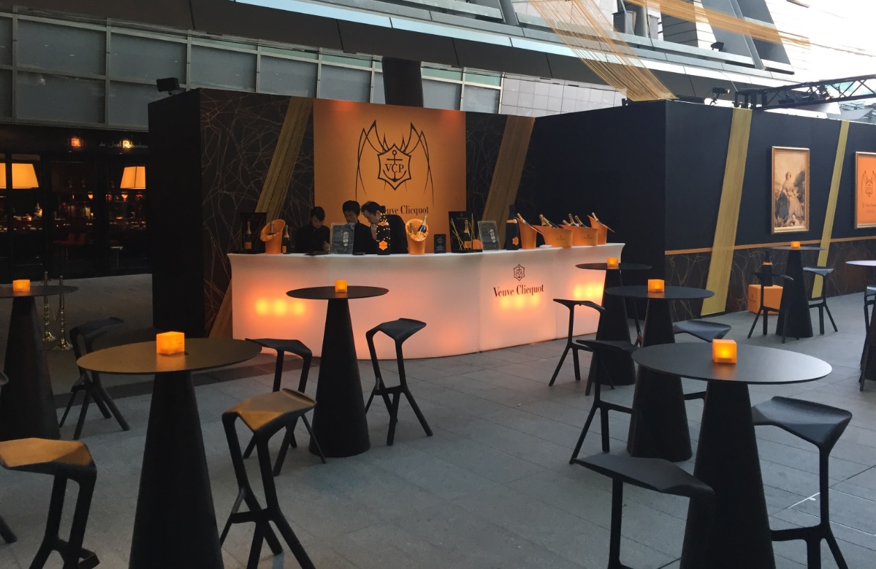 スツール Miura ブラックのレンタル｜iroco design