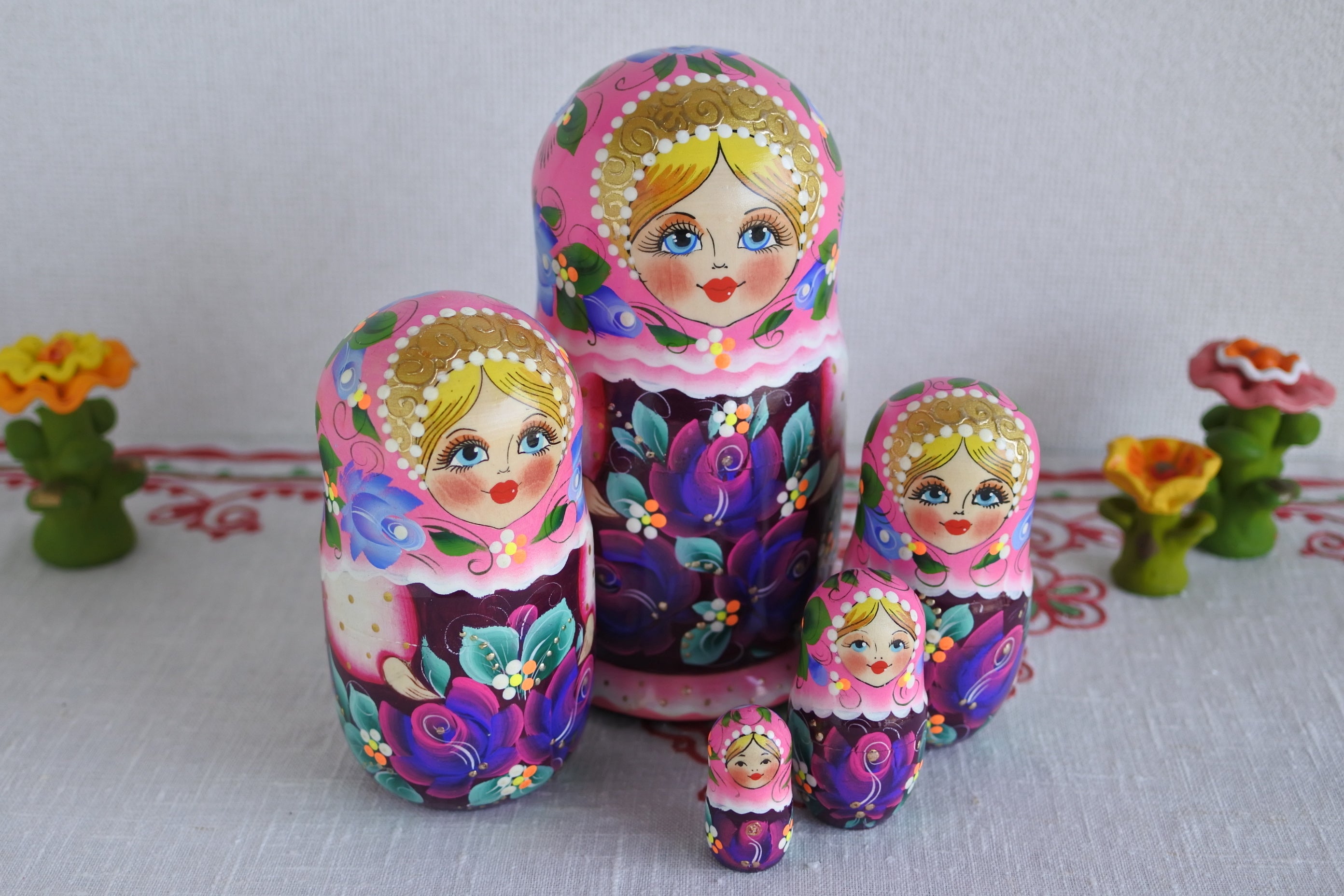 ロシア雑貨 マトリョーシカ 夏のおとぎ話 ピンク パープル 5ピース