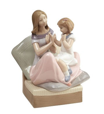 Lladro NAO Patty Cake Mother And Little Girl – Irish Crystal Company