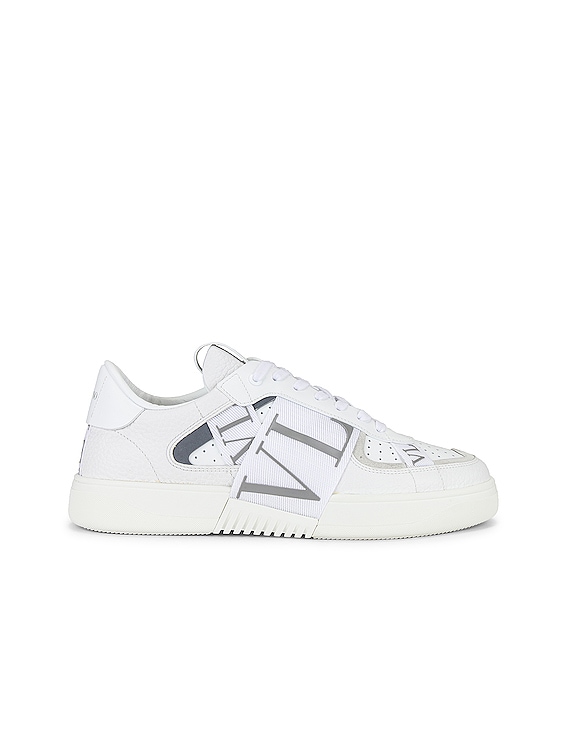 Valentino Garavani Valentino Sneaker in Bianco & Pastel Grey | FWRD