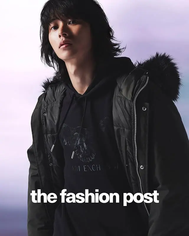 ARMANI EXCHANGEの服を着た山崎賢人さんのコーデ 私服/衣装/購入先 - Woomy