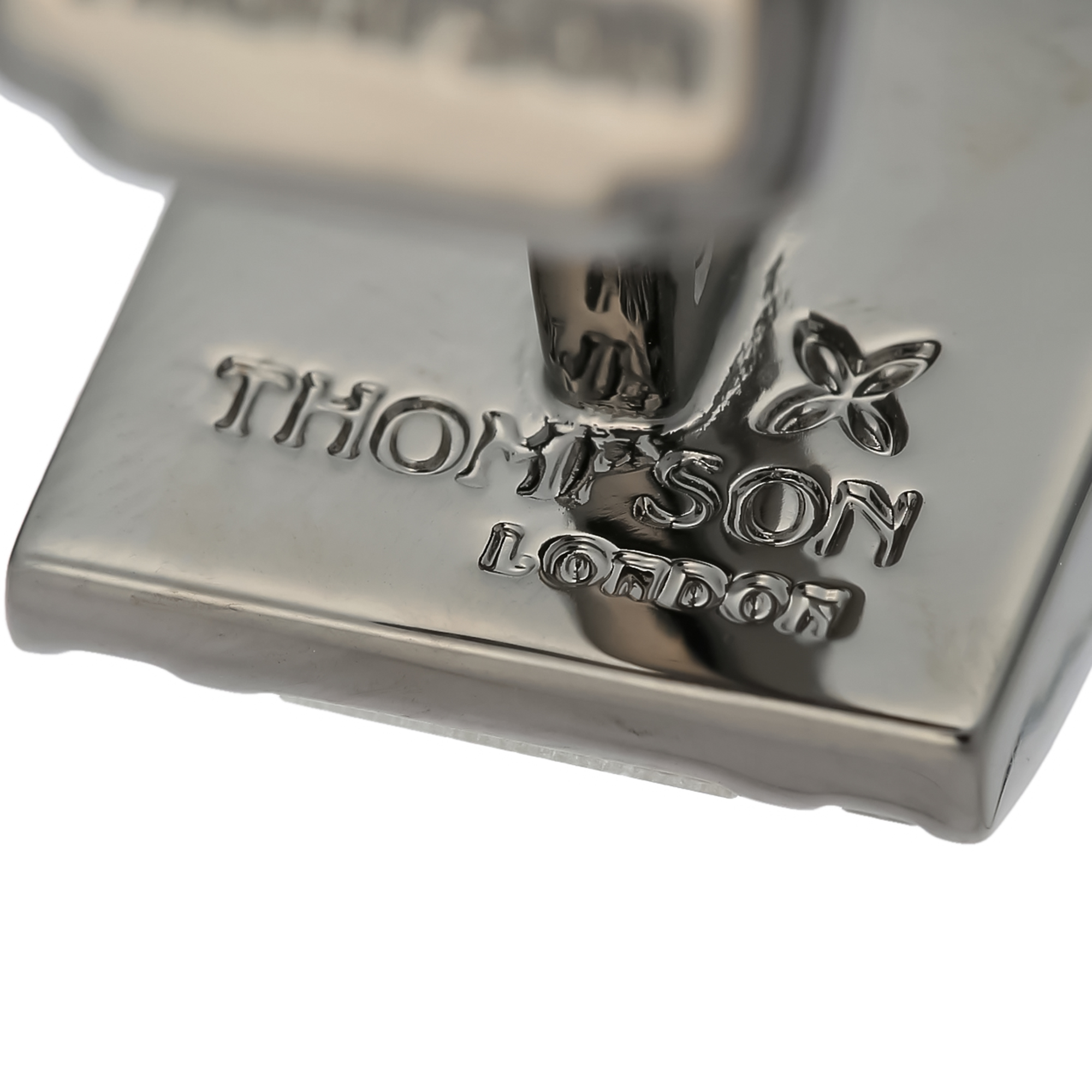 スクエアシェルカフス ホワイト / THOMPSON（トンプソン）のカフス通販