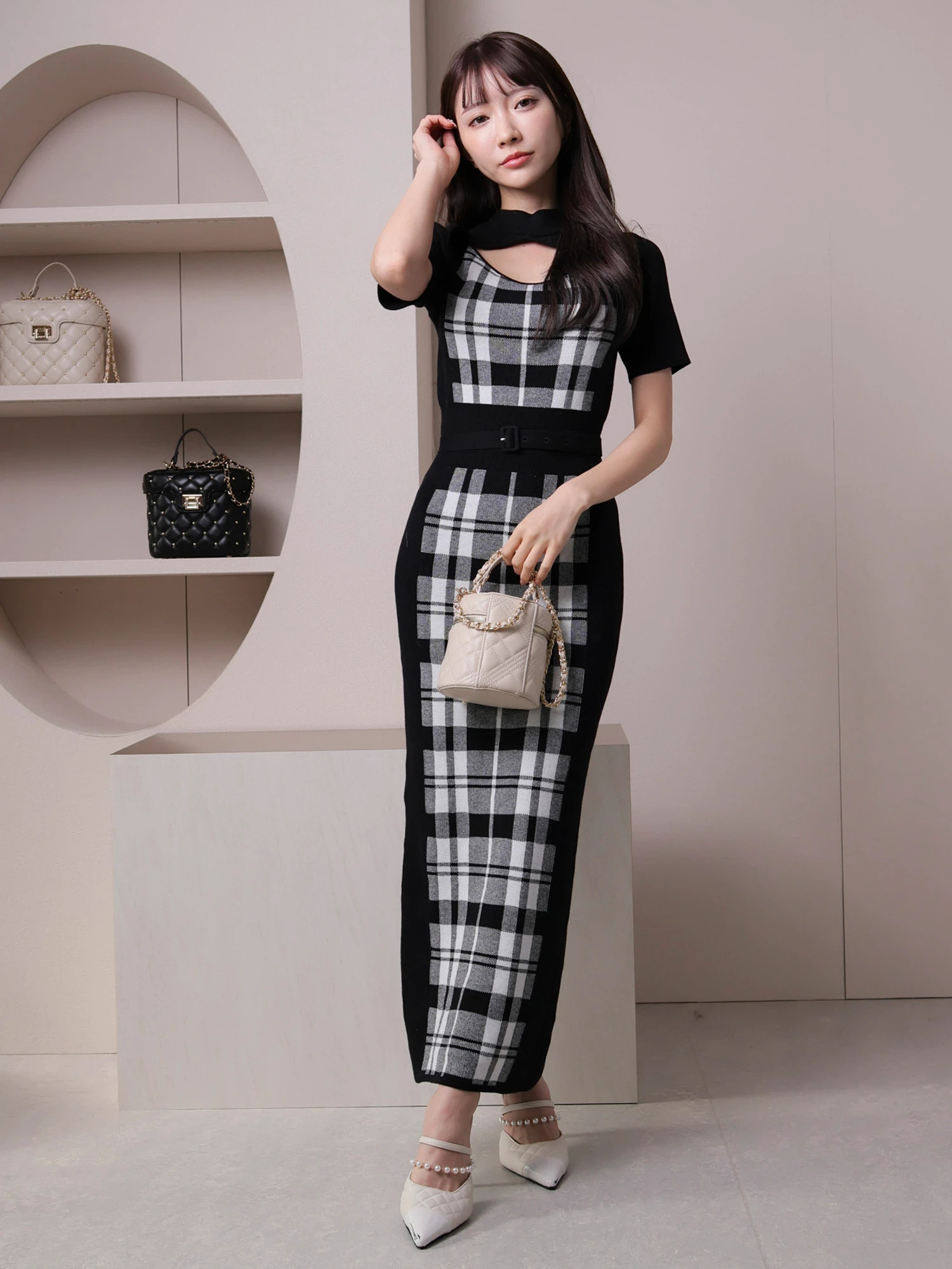 LIP SERVICE（リップサービス）｜ チェックジャガードデコルテオープン