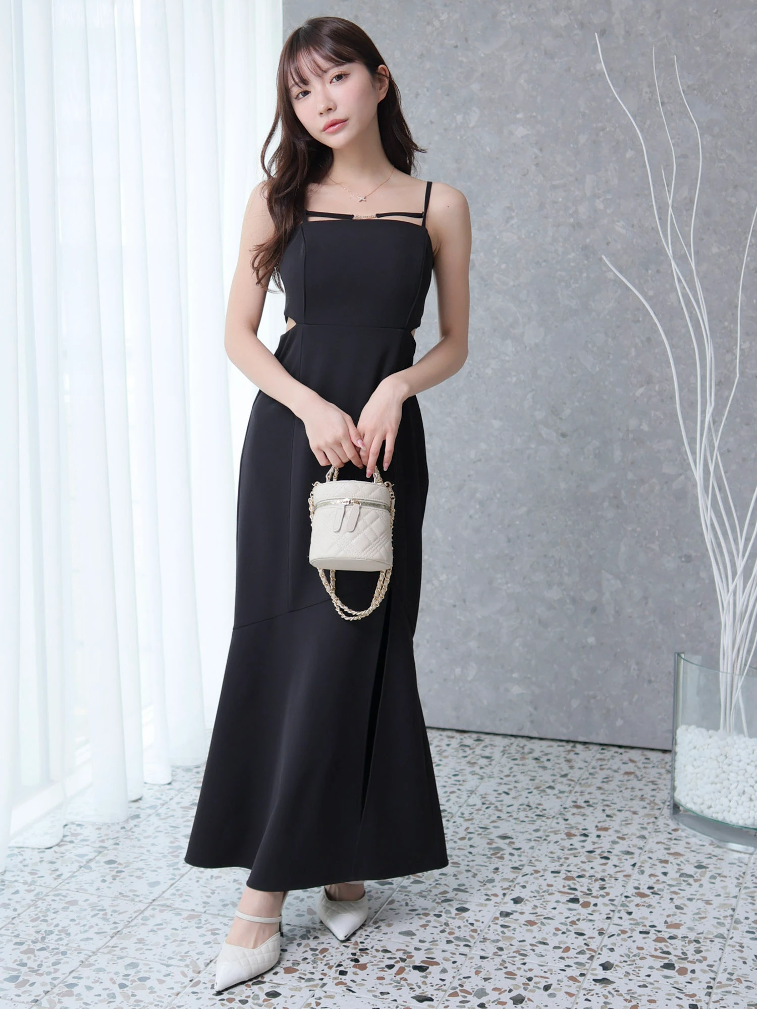 LIP SERVICE（リップサービス）｜ カットアウトマーメイドキャミ