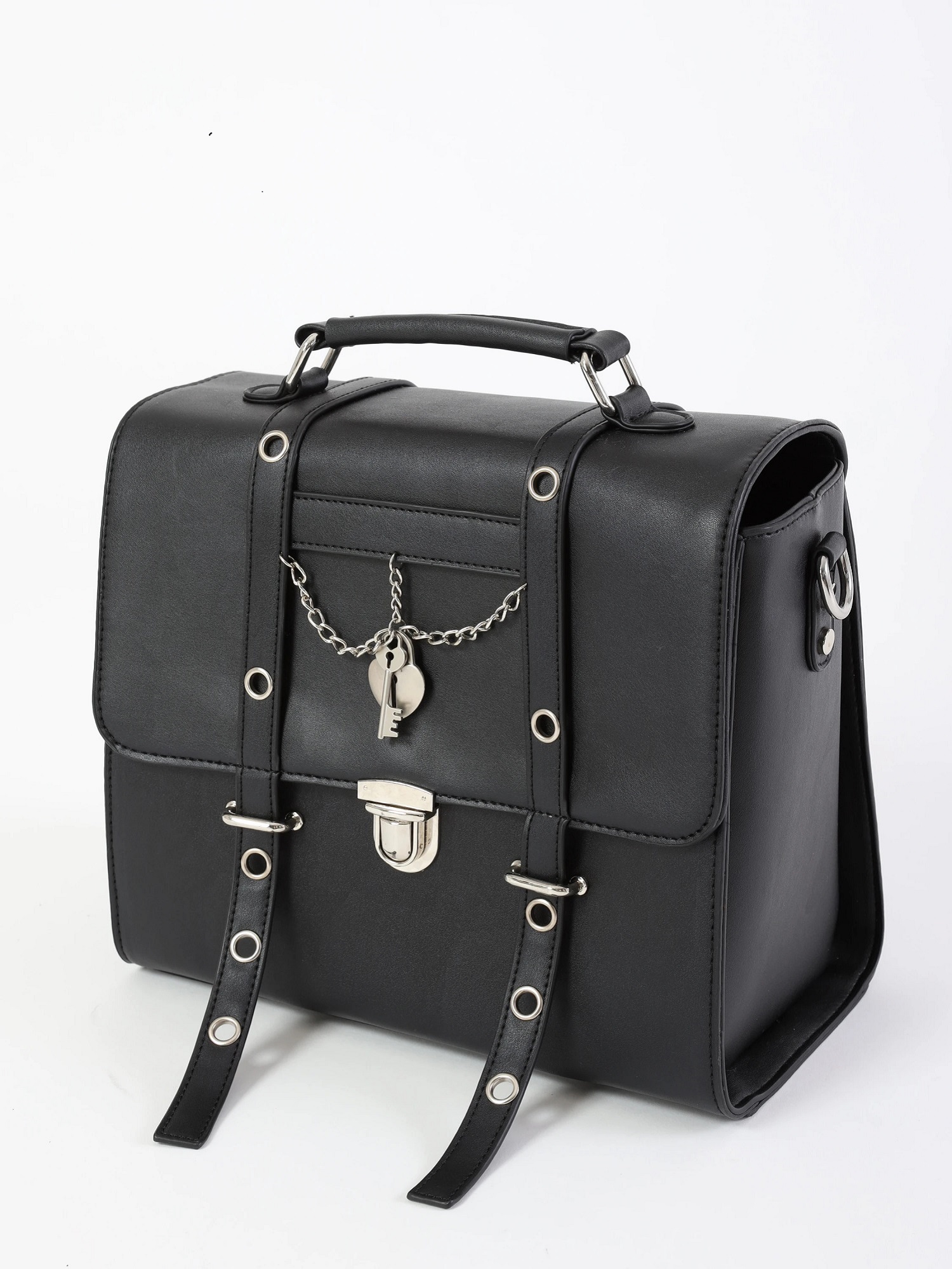 ゴシック合皮Bag - Jamie エーエヌケー(ジェイミーエーエヌケー)の