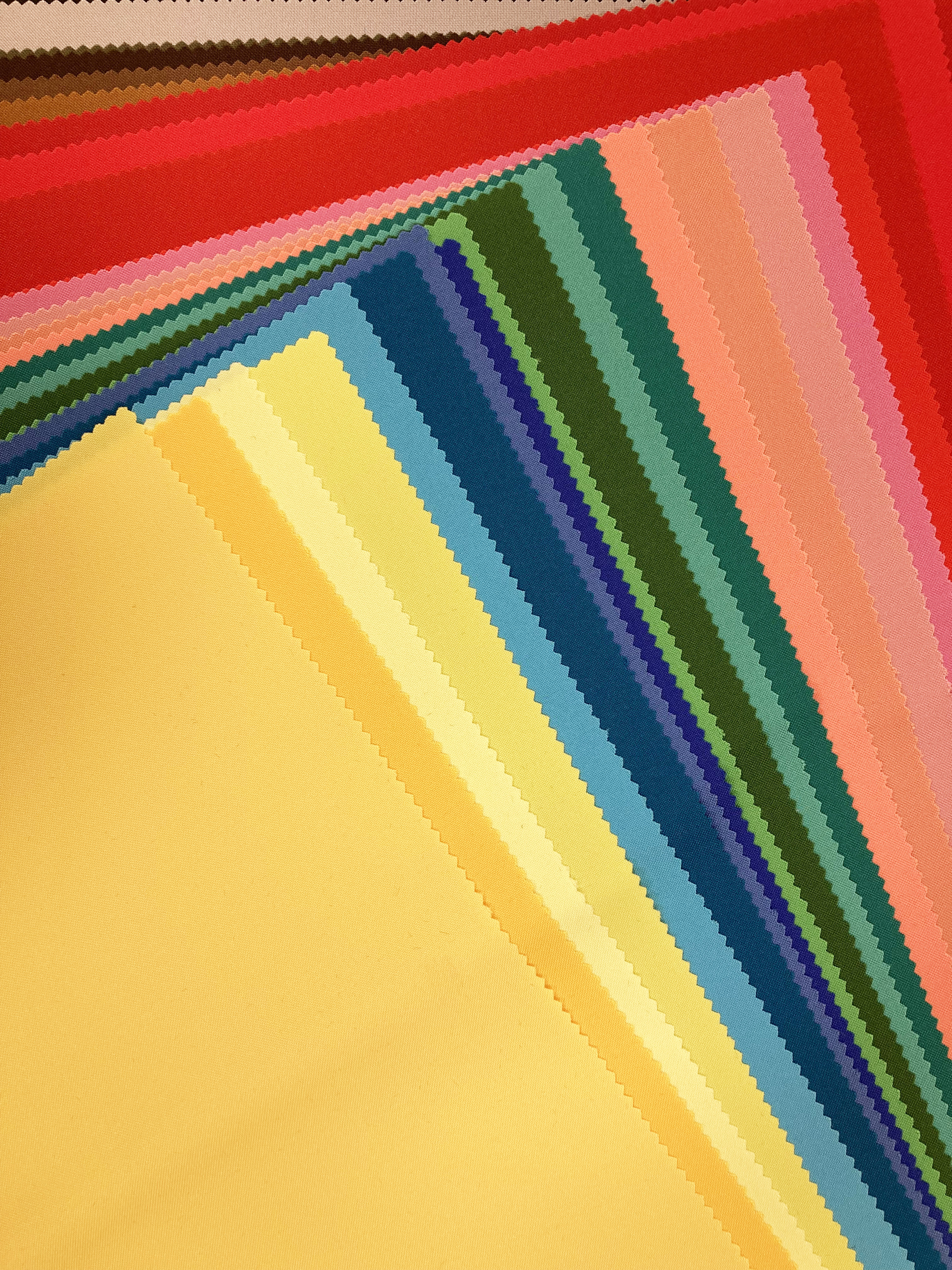 一般社団法人日本カラーコーディネーター協会 / ドレープ