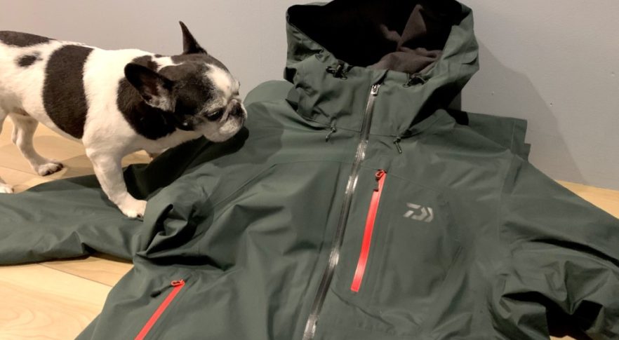 ダイワ】ゴアテックス プロダクト ウィンタースーツ (DW-1921) を新調