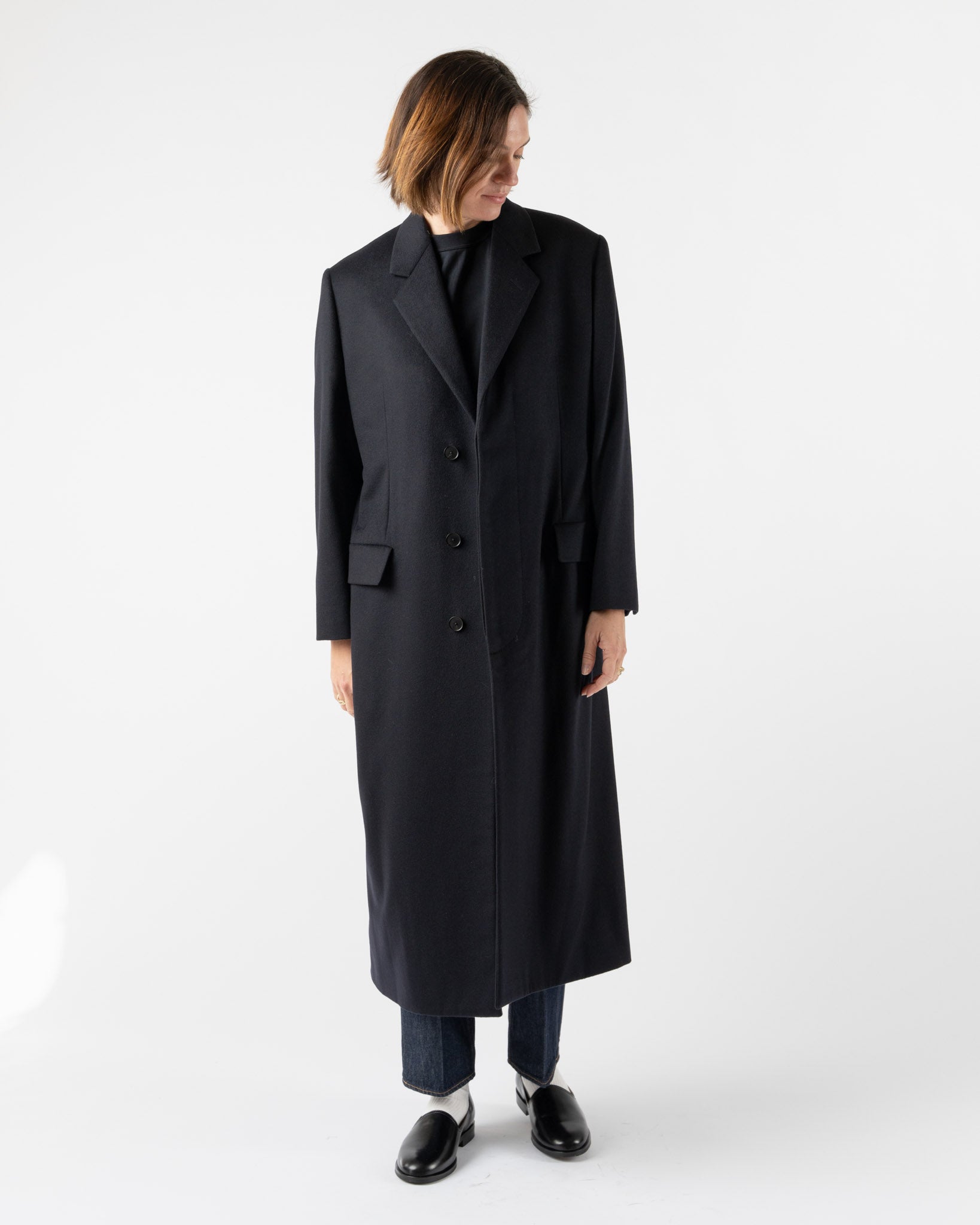 Auralee Cashmere Molefield Chesterfield Coat in Dark Navy Curated
