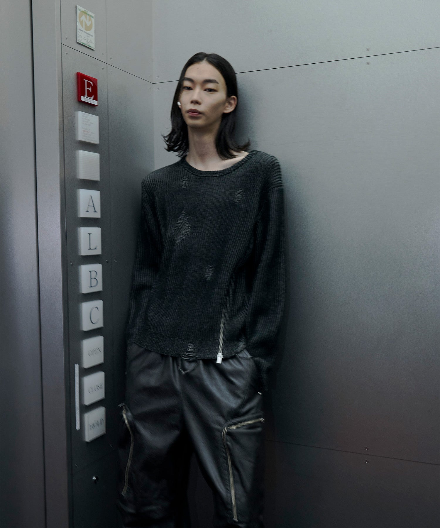 Side zip Damaged knit – Jent Louis