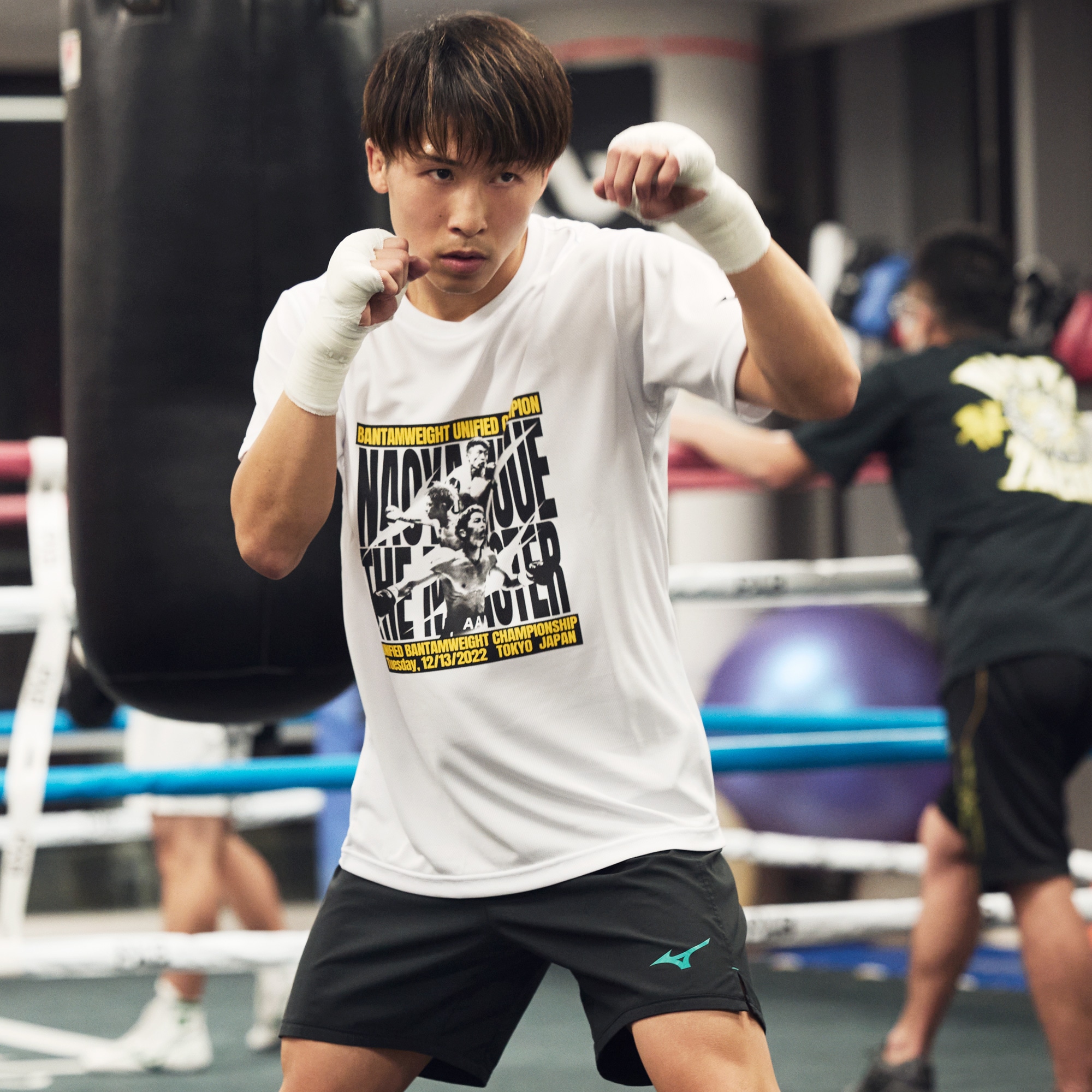 12.13 井上尚弥限定Tシャツ|32JA2X10|ウエア|ボクシング|ミズノ公式