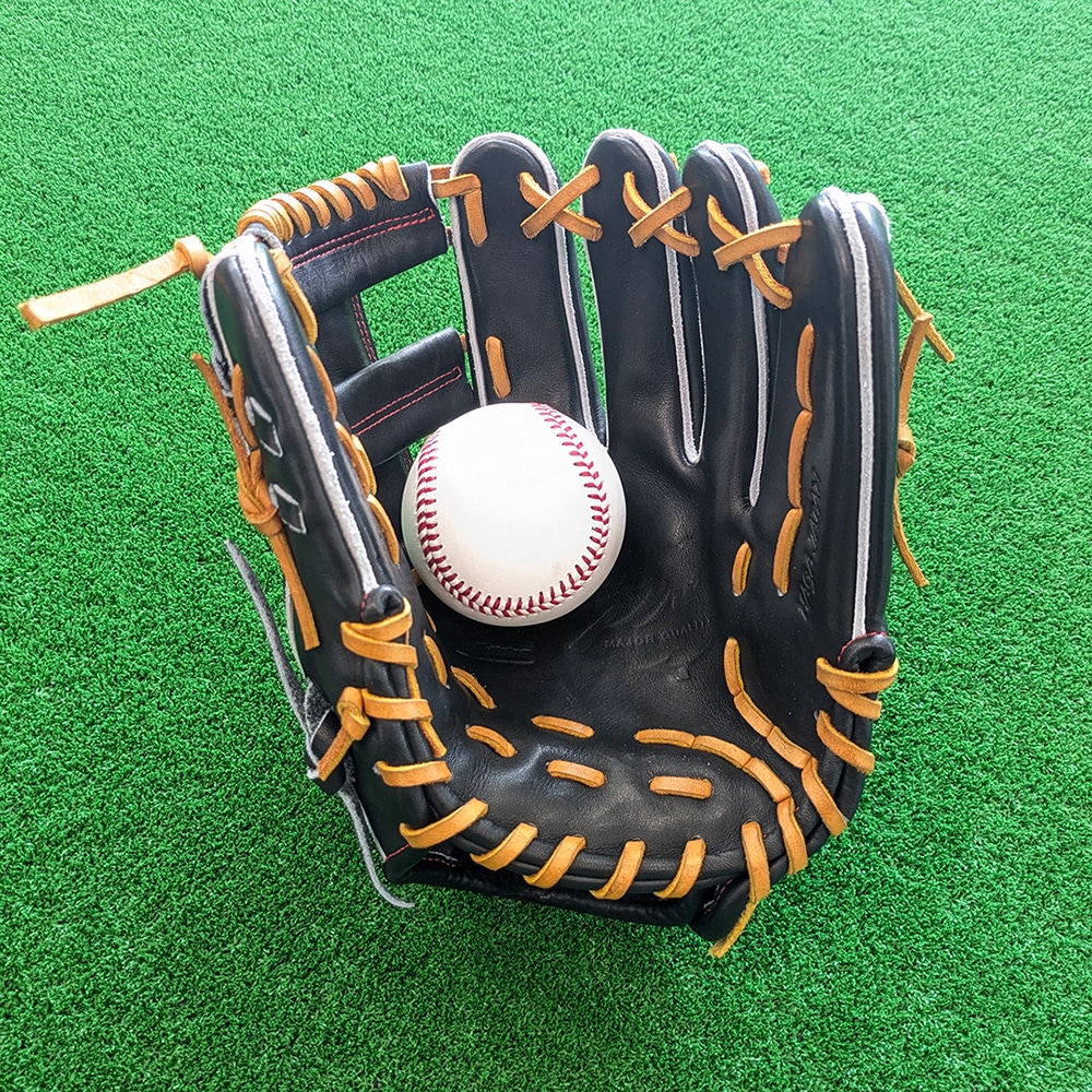 ミズノ エルボーガード 直営店限定 新品未使用 オリックス 紅林モデル