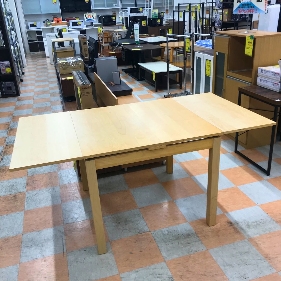 🍽️【石川金沢店】大人気！IKEAの伸長式テーブル「BJURSTA」が入荷
