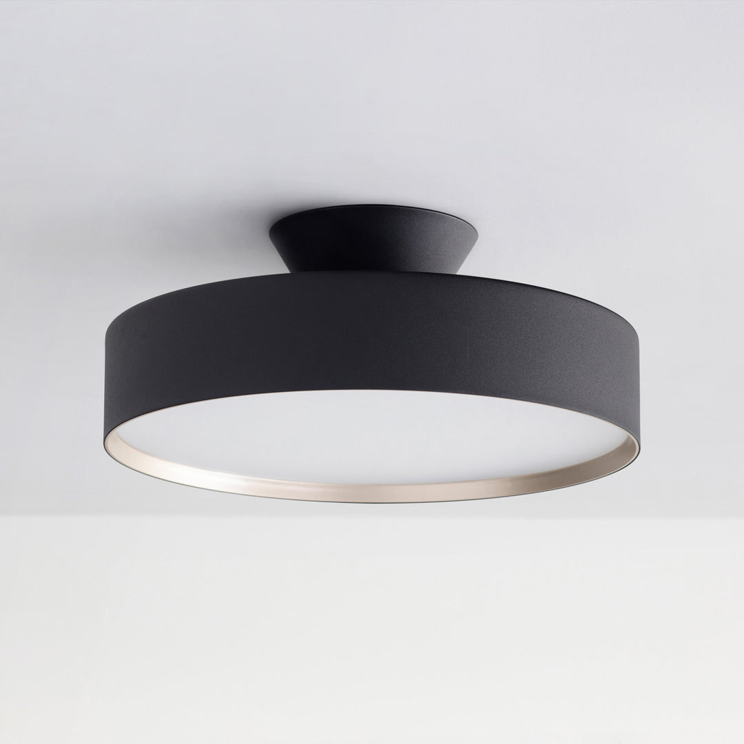 StylishCeilingLight_Black_01_1