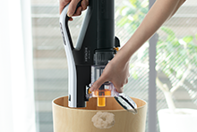 スティッククリーナー（コードレス式）PV-BL1K ： クリーナー ： 日立