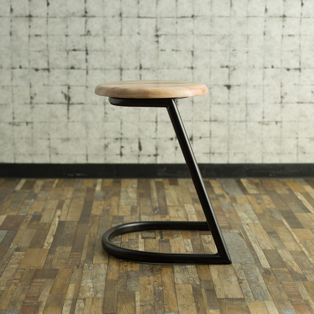 アイアンスツール トーリック 家具の製造・販売 友安製作所