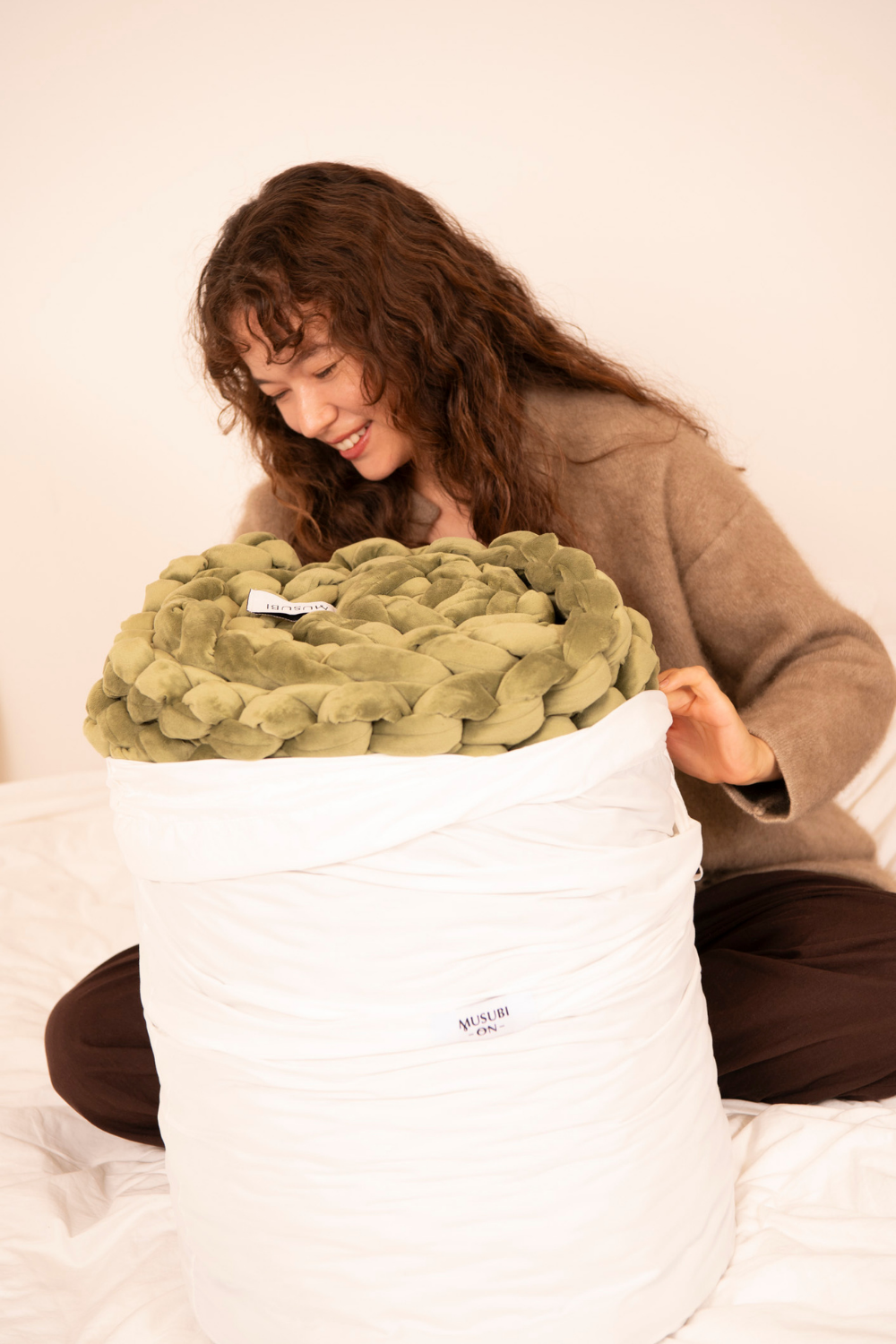 リカバリー加重ブランケットMUSUBI - ON -