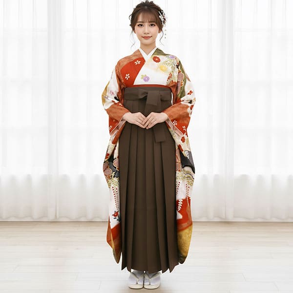 白地に雲取りの振袖・茶色袴（無地） （振袖）／卒業式 | 宅配着物