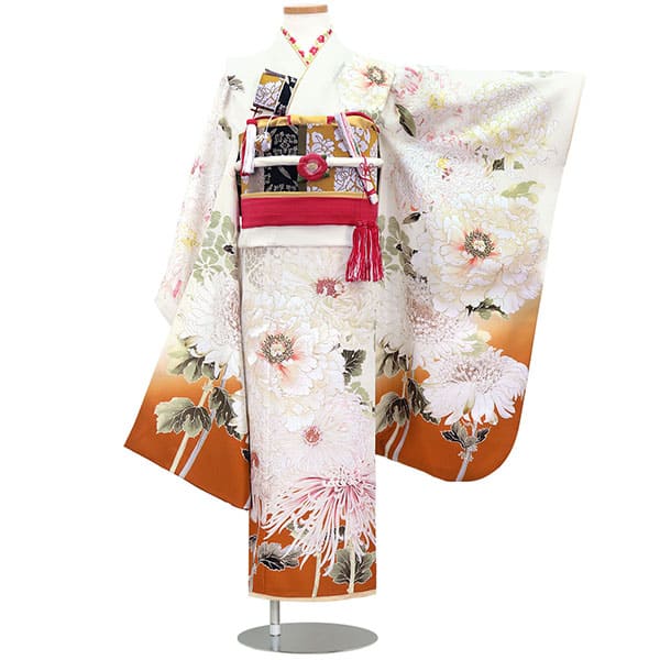 芸艸堂》大輪の牡丹と菊の着物（白）／七五三・七歳女の子 | 宅配着物