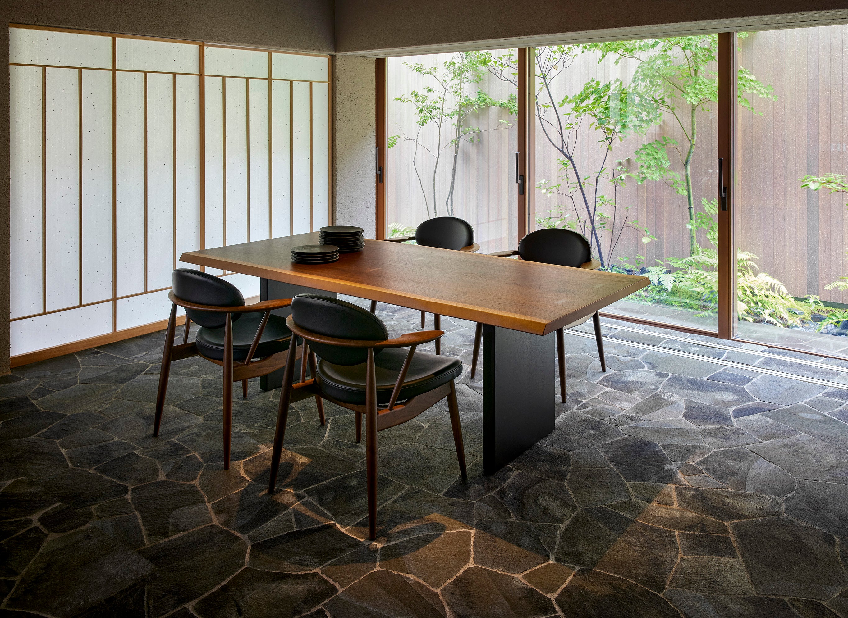 WILDERNESSダイニング① – 柏木工株式会社オンラインストア