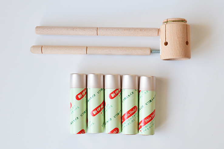 小林老舗｜温灸器「新伊吹」専用 筒もぐさ（ビワタイプ）8本入り