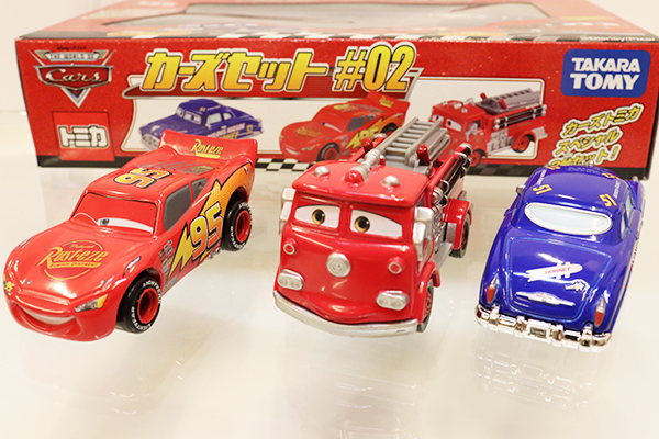 ディズニー トミカ カーズセット #01、 #02 新品未使用 ミニカー