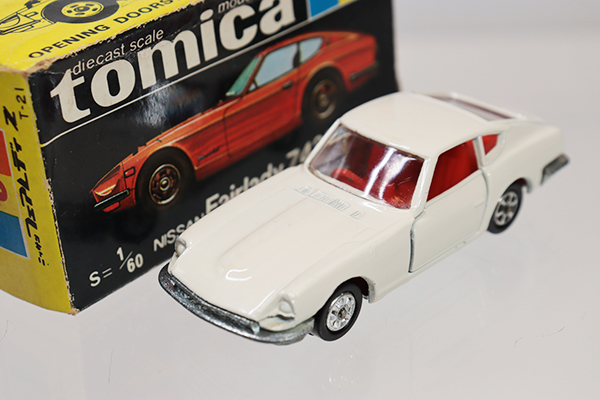 ユ*引様 300円〜 トミカ 黒箱 日本製3台セット 箱