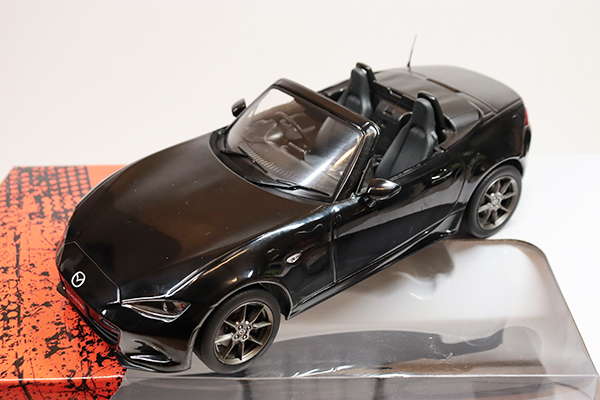 ミニカーショップ ケンボックス FIRST18☆F18-019☆マツダロードスター